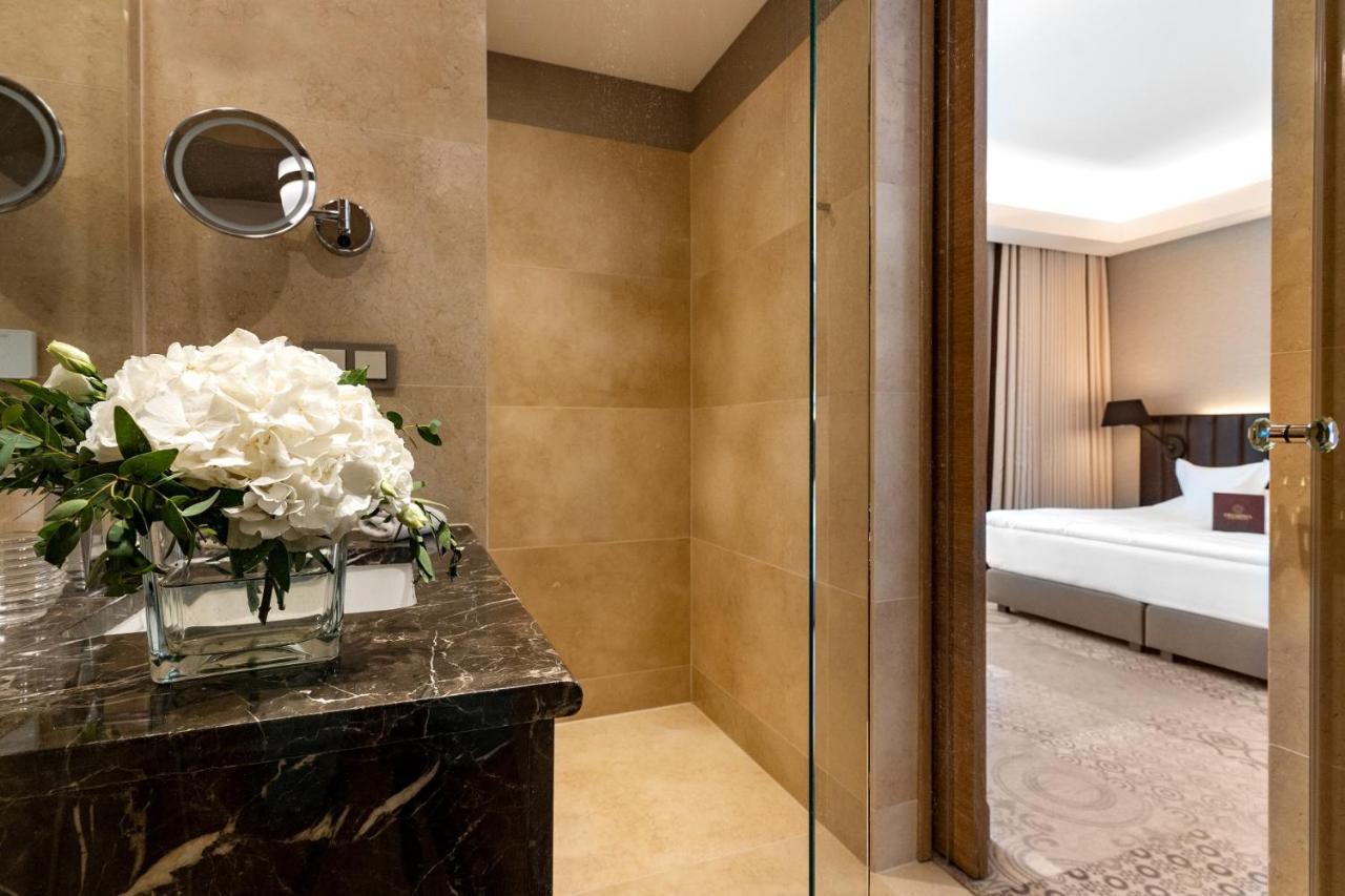 Tiffi Boutique Hotel オルシュティン エクステリア 写真