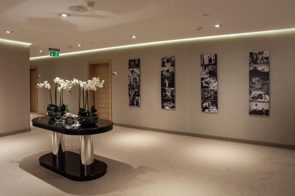 Tiffi Boutique Hotel オルシュティン エクステリア 写真