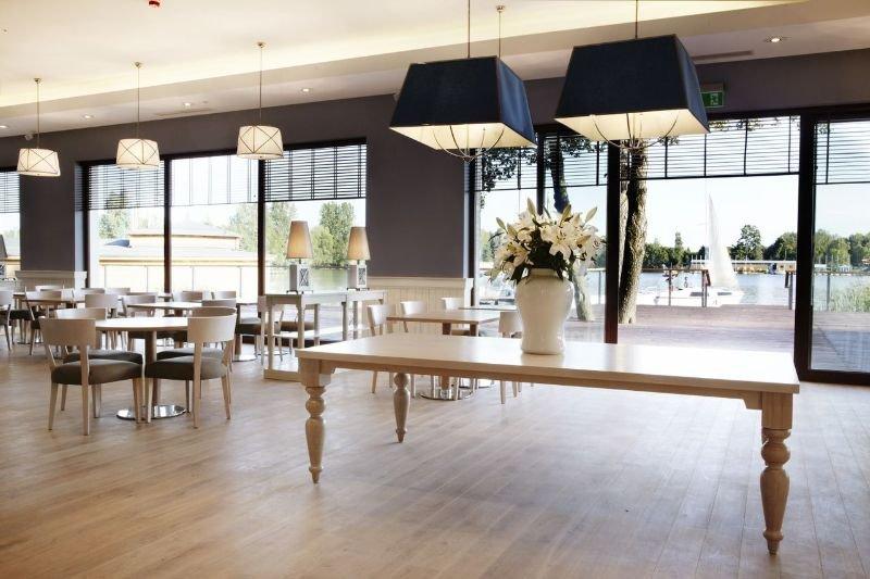 Tiffi Boutique Hotel オルシュティン エクステリア 写真