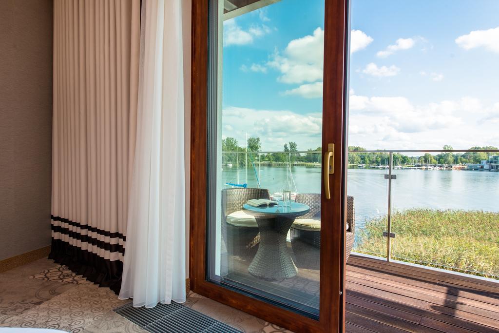 Tiffi Boutique Hotel オルシュティン エクステリア 写真