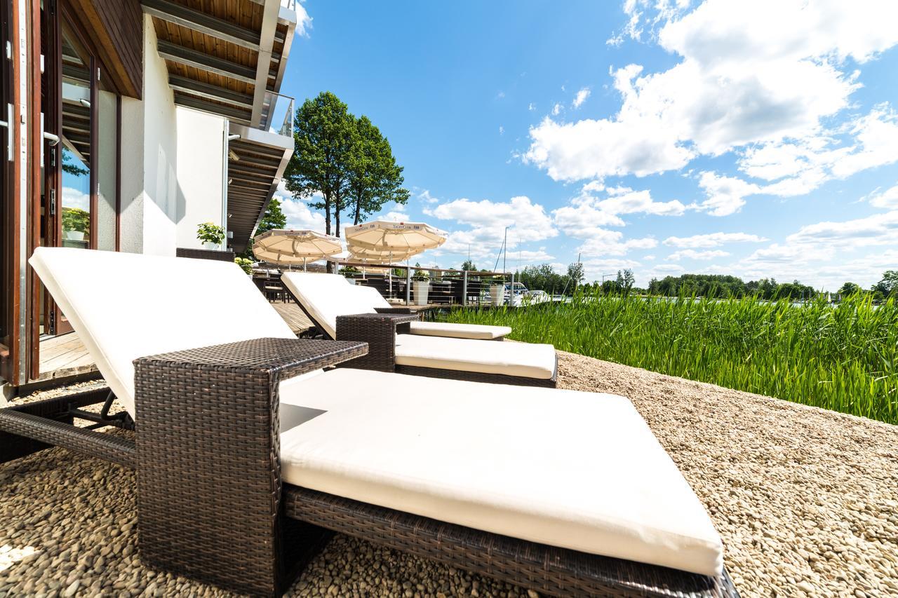 Tiffi Boutique Hotel オルシュティン エクステリア 写真